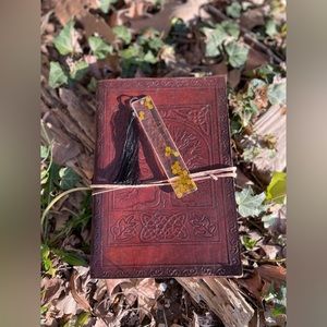 Honeycomb summer/spring themed bookmark